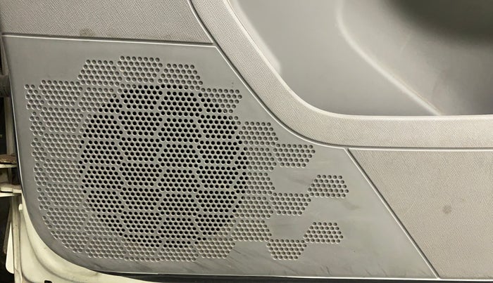 2018 Tata NEXON XZ+ 1.2, CNG, Manual, 66,830 km, Speaker