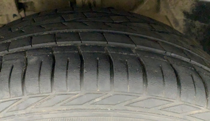 2018 Tata NEXON XZ+ 1.2, CNG, Manual, 66,830 km, Left Front Tyre Tread