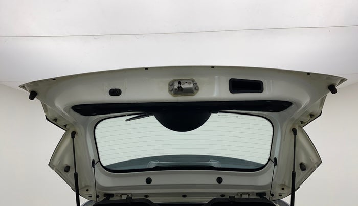 2018 Tata NEXON XZ+ 1.2, CNG, Manual, 66,830 km, Boot Door Open