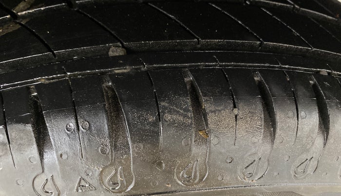 2020 Datsun Redi Go T(O), Petrol, Manual, 6,990 km, Left Rear Tyre Tread