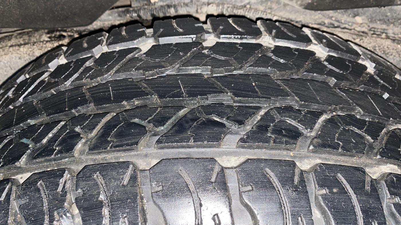 2021 Mahindra Thar LX PETROL HT 4WD AT, Petrol, Automatic, 69,333 km, Left Rear Tyre Tread