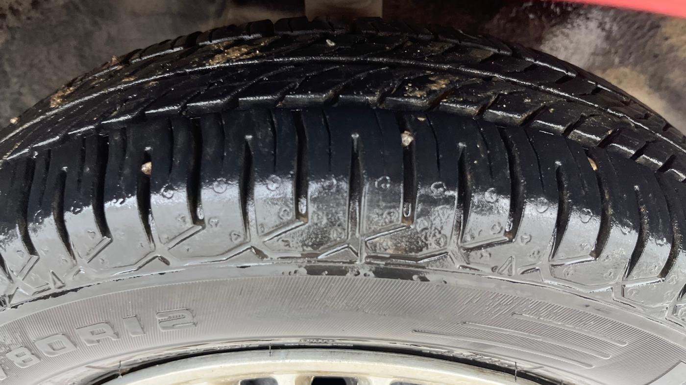 2014 Maruti Alto 800 LXI, Petrol, Manual, 41,423 km, Right Front Tyre Tread