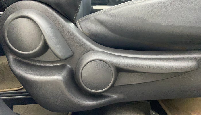 2016 Nissan Micra XV CVT, Petrol, Automatic, 74,157 km, Driver Side Adjustment Panel