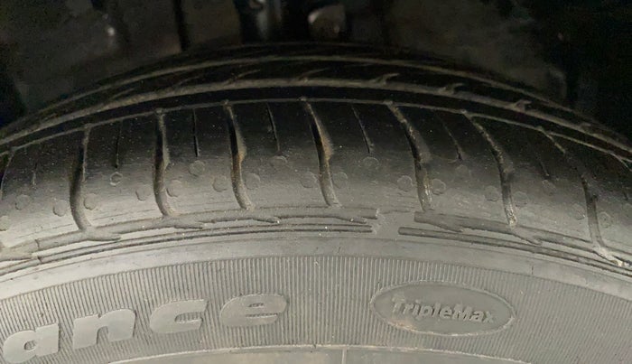 2019 Ford FREESTYLE TITANIUM 1.5 DIESEL, Diesel, Manual, 38,205 km, Left Front Tyre Tread