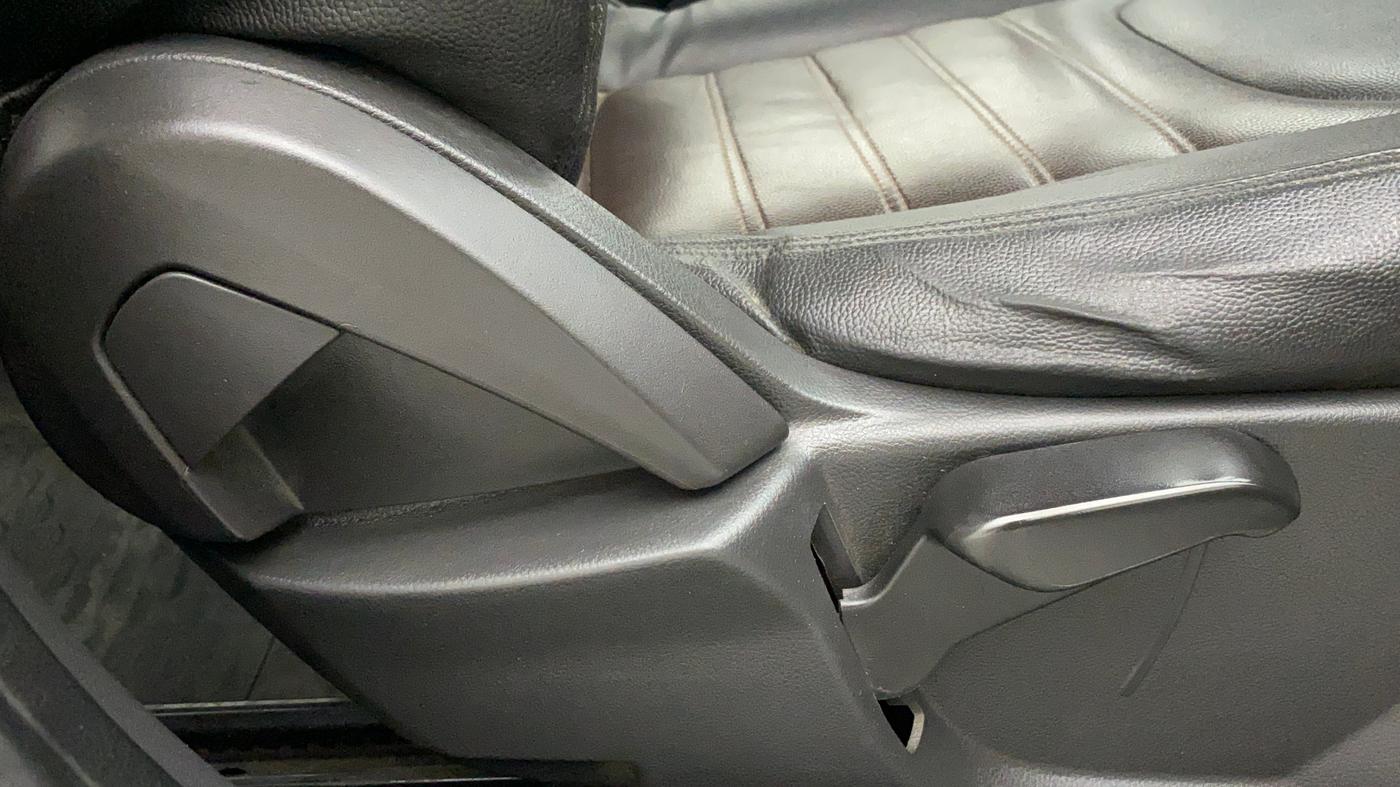 2019 Ford FREESTYLE TITANIUM 1.5 DIESEL, Diesel, Manual, 38,205 km, Driver Side Adjustment Panel