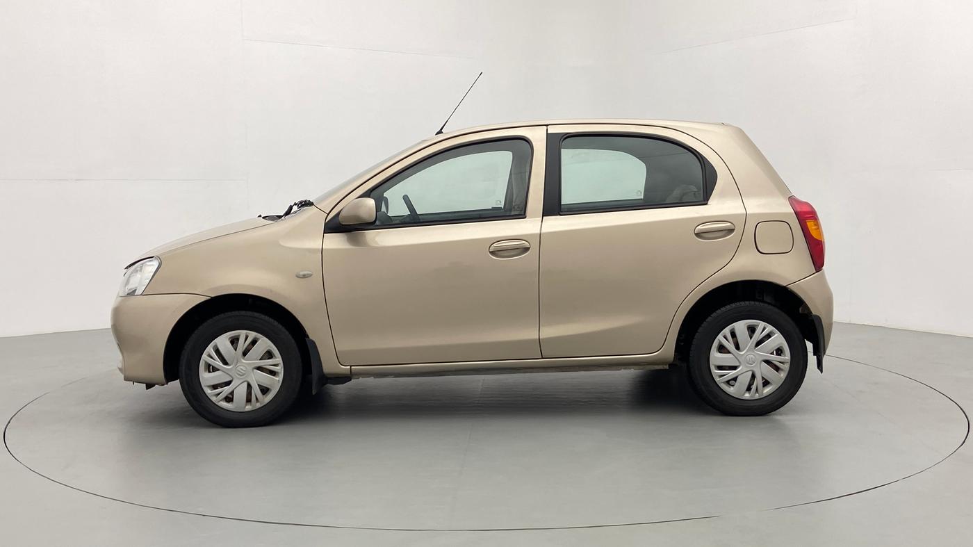 2012 Toyota Etios Liva G, Petrol, Manual, 1,03,218 km, Left Side