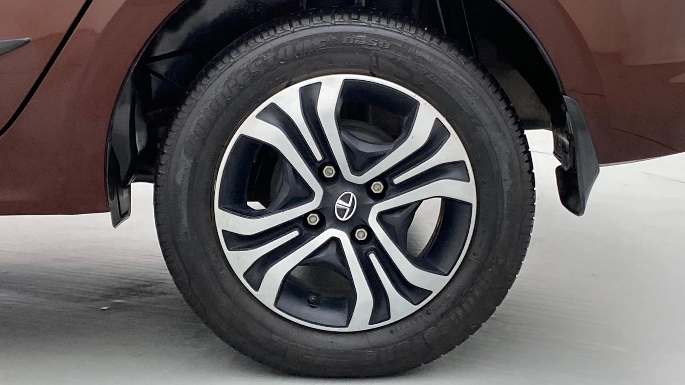 2022 Tata TIGOR XZ+ CNG 1.2 RTN, CNG, Manual, 14,074 km, Left Rear Wheel