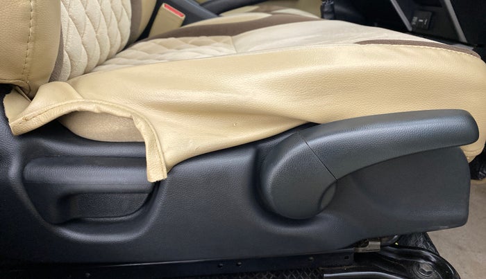 2018 Honda City V MT PETROL, Petrol, Manual, 50,426 km, Driver Side Adjustment Panel