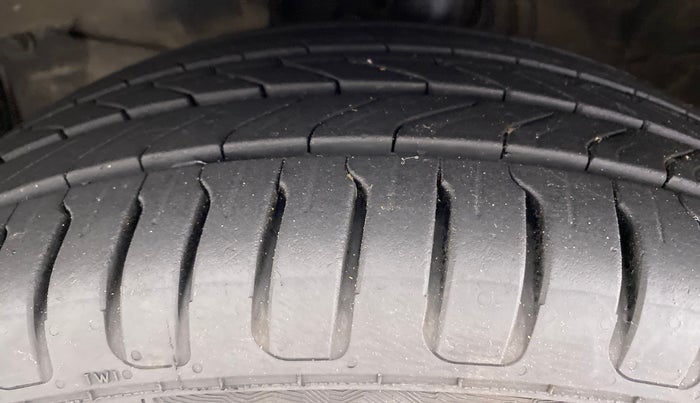 2018 Honda City V MT PETROL, Petrol, Manual, 50,426 km, Left Front Tyre Tread