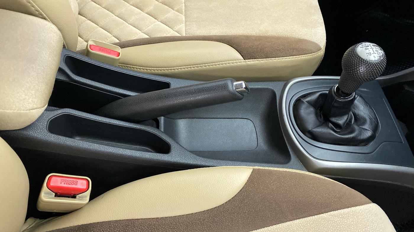 2018 Honda City V MT PETROL, Petrol, Manual, 50,426 km, Gear Lever