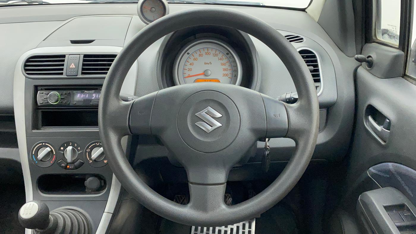 2010 Maruti Ritz VXI, Petrol, Manual, 76,940 km, Steering Wheel Close Up