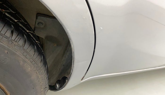 2010 Maruti Ritz VXI, Petrol, Manual, 76,940 km, Right quarter panel - Slightly dented