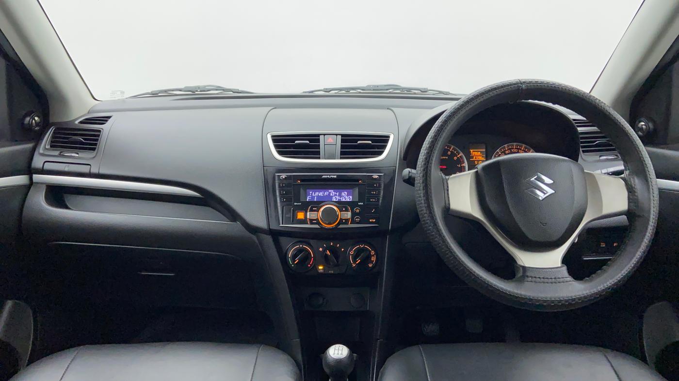 2014 Maruti Swift VXI D, Petrol, Manual, 37,288 km, Dashboard