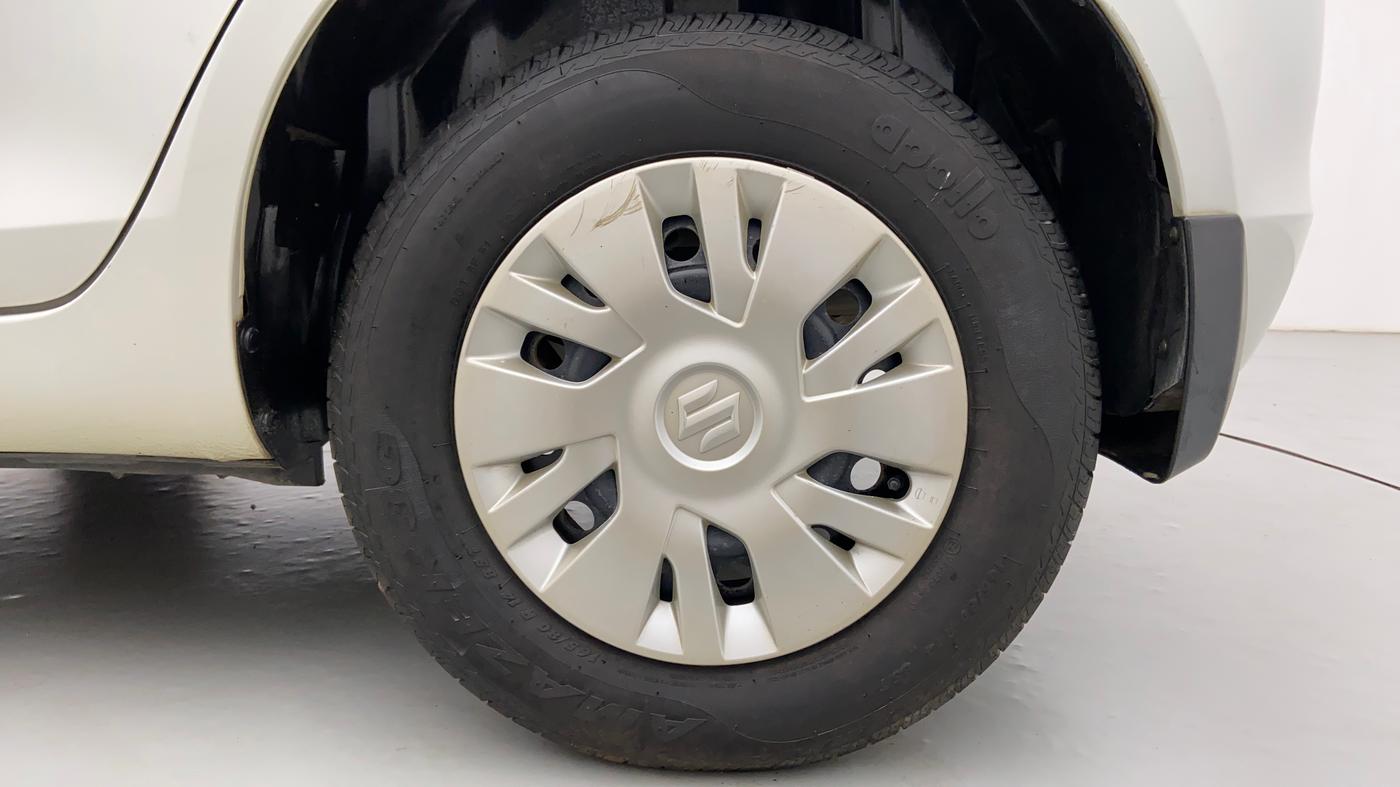 2014 Maruti Swift VXI D, Petrol, Manual, 37,288 km, Left Rear Wheel