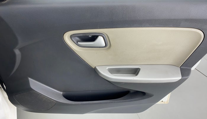 2019 Maruti Alto K10 VXI P, Petrol, Manual, 38,942 km, Driver Side Door Panels Control