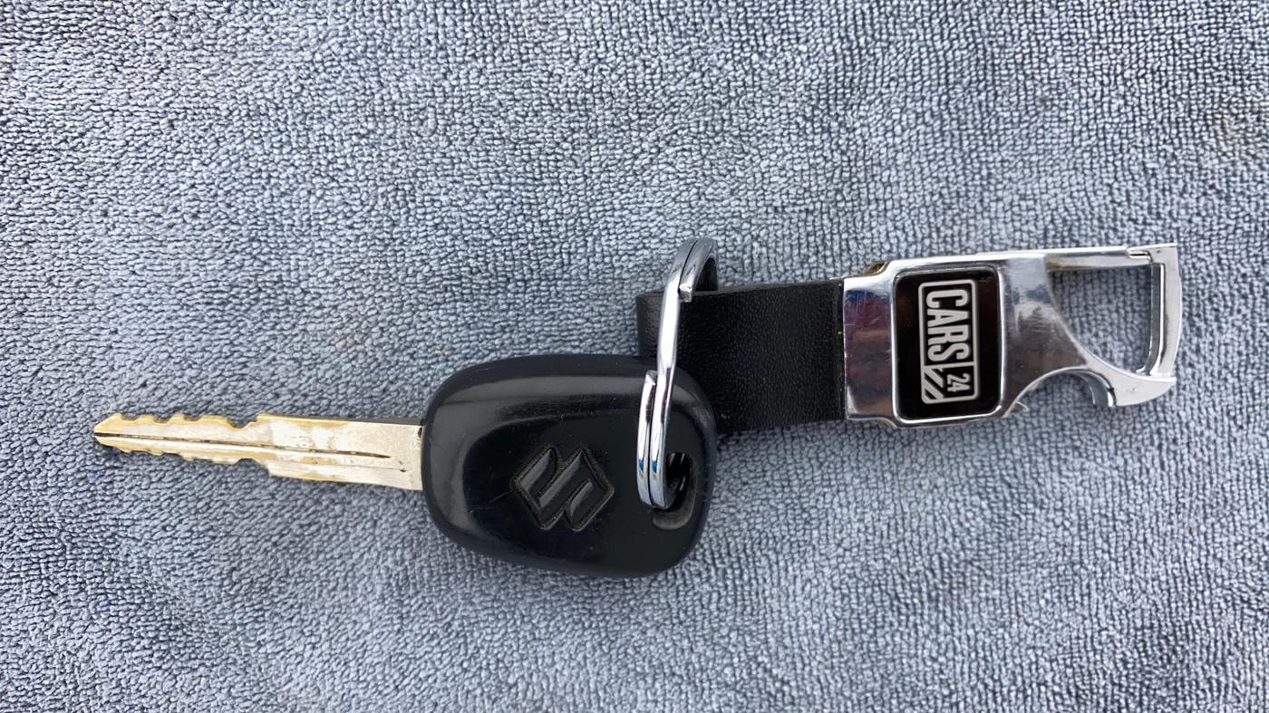 2019 Maruti Alto K10 VXI P, Petrol, Manual, 38,942 km, Key Close Up