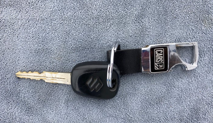 2019 Maruti Alto K10 VXI P, Petrol, Manual, 38,942 km, Key Close Up