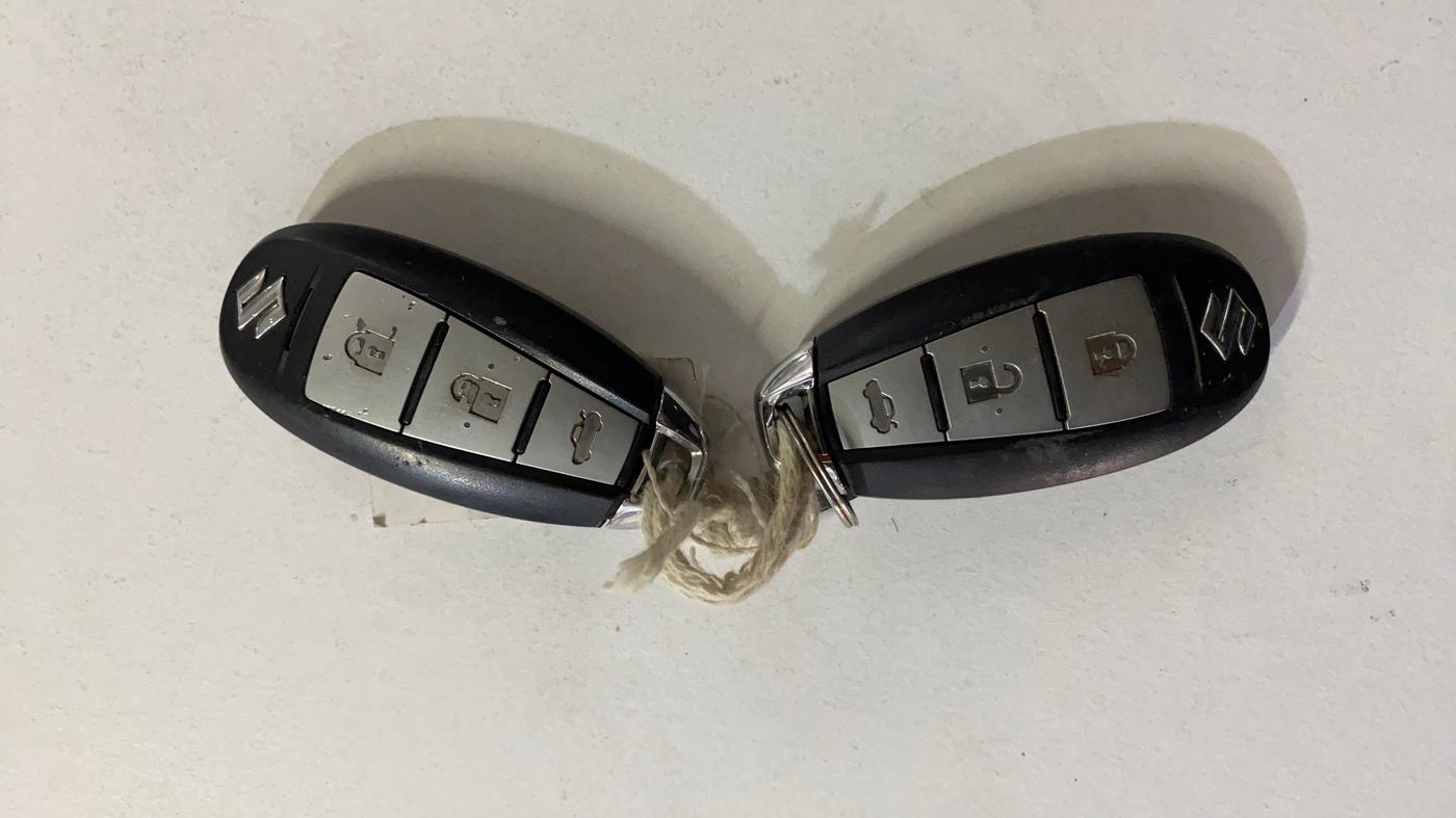 2019 Maruti Ciaz ALPHA 1.5 SHVS PETROL, Petrol, Manual, 25,647 km, Key Close Up
