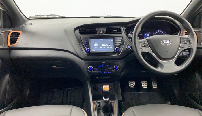 2017 Hyundai i20 Active 1.2 SX, Petrol, Manual, 32,345 km, Dashboard