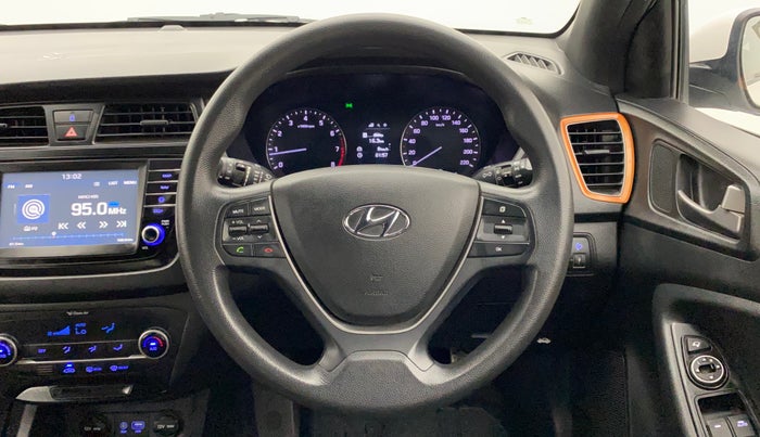 2017 Hyundai i20 Active 1.2 SX, Petrol, Manual, 32,345 km, Steering Wheel Close Up
