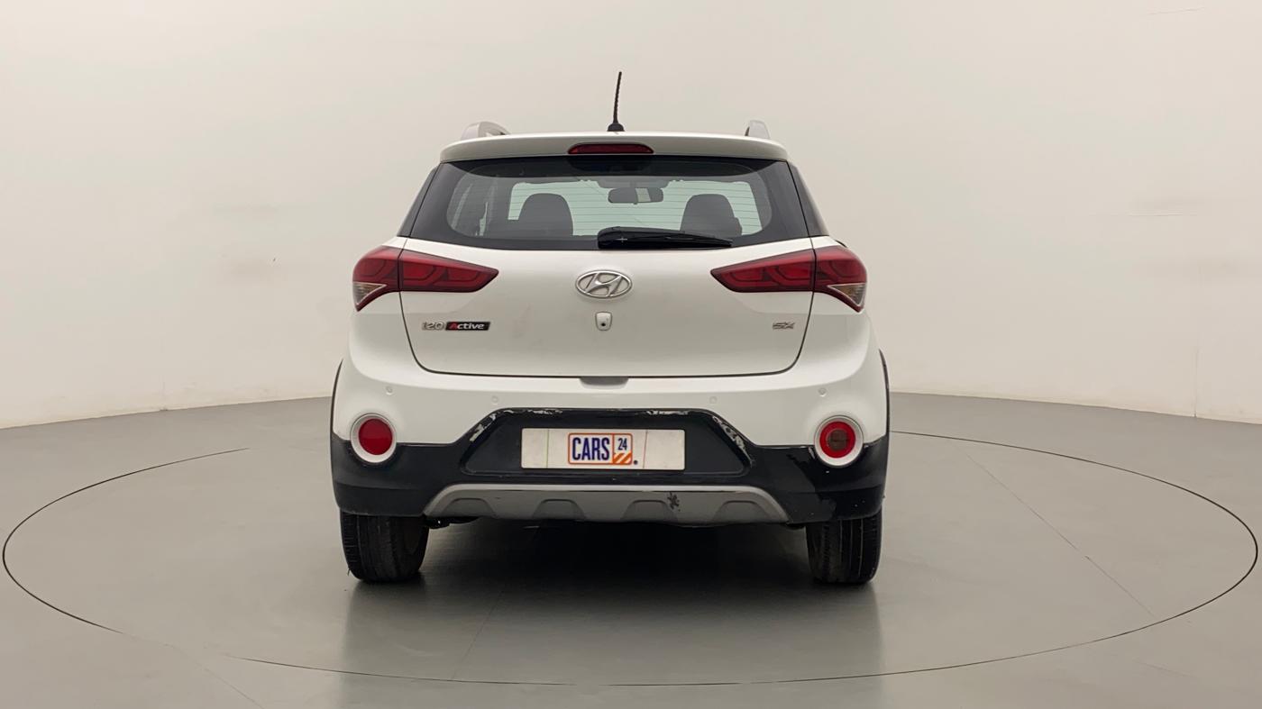 2017 Hyundai i20 Active 1.2 SX, Petrol, Manual, 32,345 km, Back/Rear