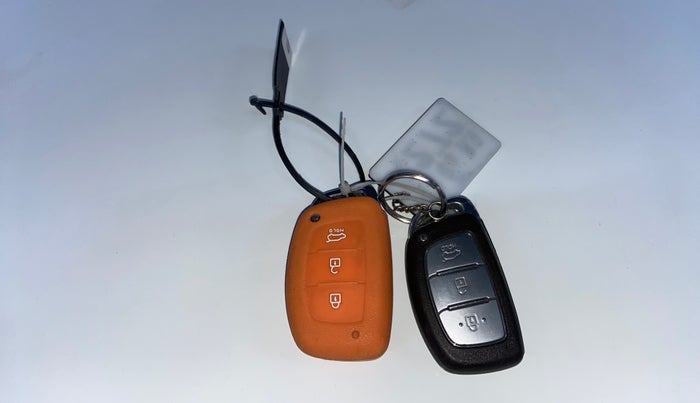 2019 Hyundai Elite i20 ASTA 1.2 (O), CNG, Manual, 79,137 km, Key Close Up