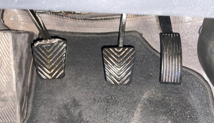 2019 Hyundai Elite i20 ASTA 1.2 (O), CNG, Manual, 79,137 km, Pedals