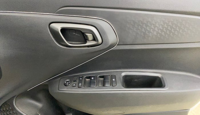 2023 Hyundai EXTER SX 1.2 CNG MT, CNG, Manual, 24,594 km, Driver Side Door Panels Control