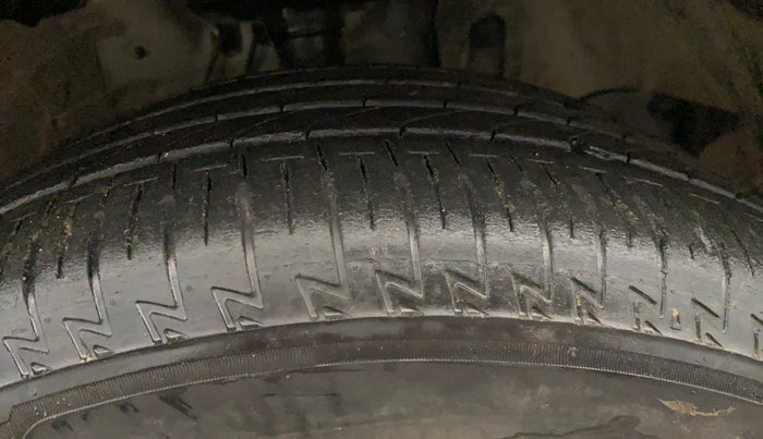 2023 Honda ELEVATE ZX MT, Petrol, Manual, 14,875 km, Right Front Tyre Tread