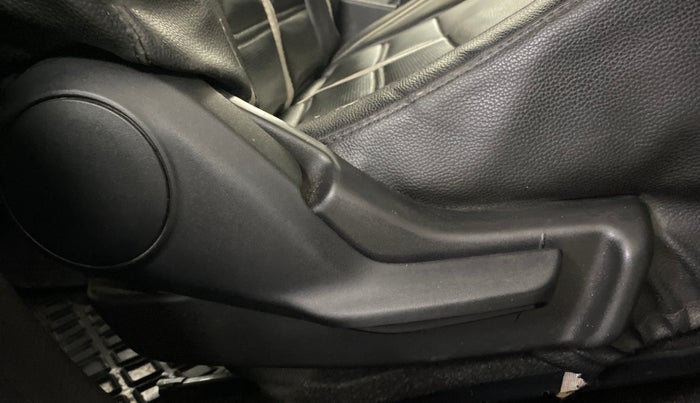 2017 Maruti Baleno DELTA PETROL 1.2, Petrol, Manual, 73,378 km, Driver Side Adjustment Panel