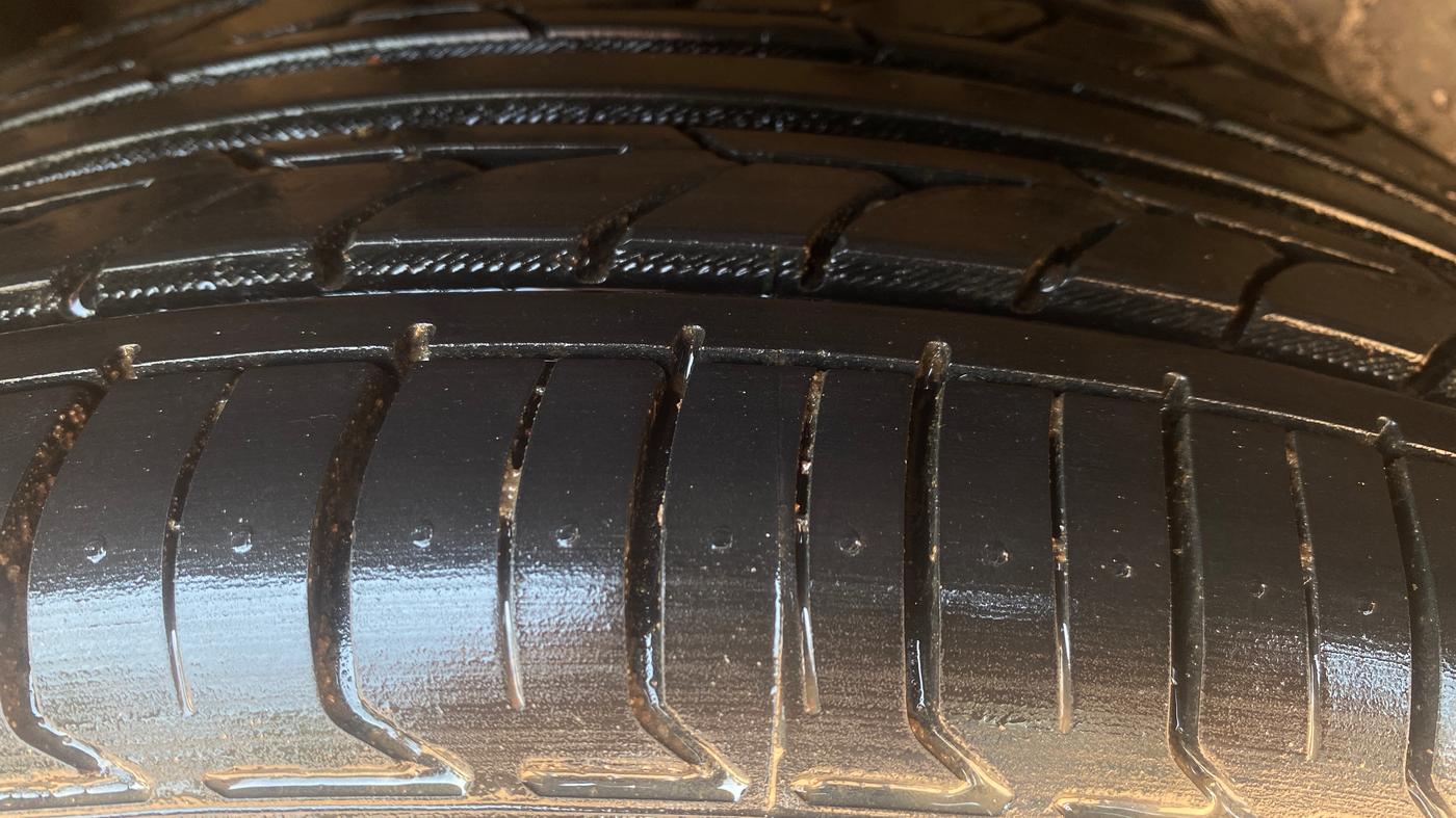 2021 Ford Figo Aspire TITANIUM 1.2 PETROL, Petrol, Manual, 36,751 km, Right Rear Tyre Tread