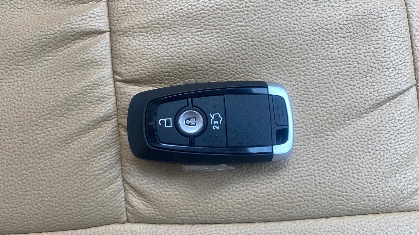 2021 Ford Figo Aspire TITANIUM 1.2 PETROL, Petrol, Manual, 36,751 km, Key Close Up