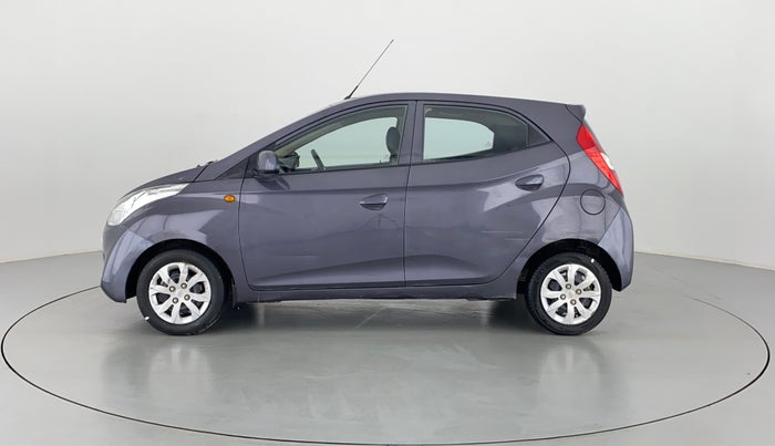 2016 Hyundai Eon SPORTZ, Petrol, Manual, 45,894 km, Left Side
