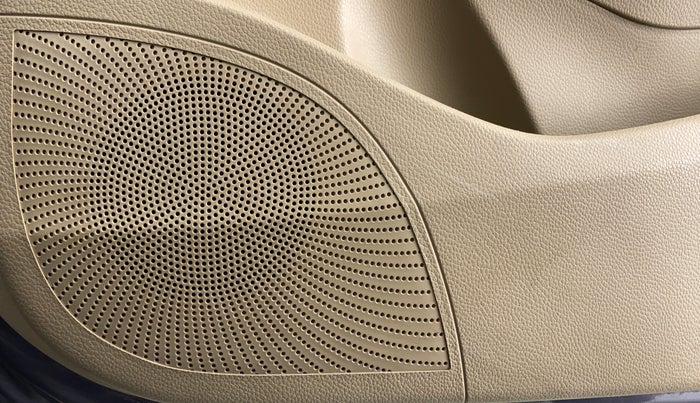 2016 Hyundai Eon SPORTZ, Petrol, Manual, 45,894 km, Speaker