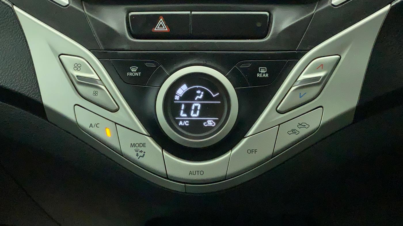 2017 Maruti Baleno ZETA DIESEL 1.3, Diesel, Manual, 83,746 km, Automatic Climate Control