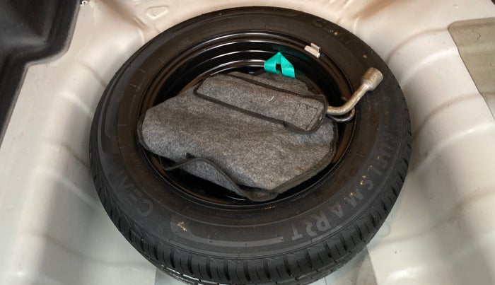 2020 Hyundai AURA SX 1.2 (O), Petrol, Manual, 59,302 km, Spare Tyre