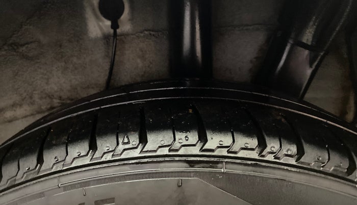 2020 Hyundai AURA SX 1.2 (O), Petrol, Manual, 59,302 km, Left Rear Tyre Tread