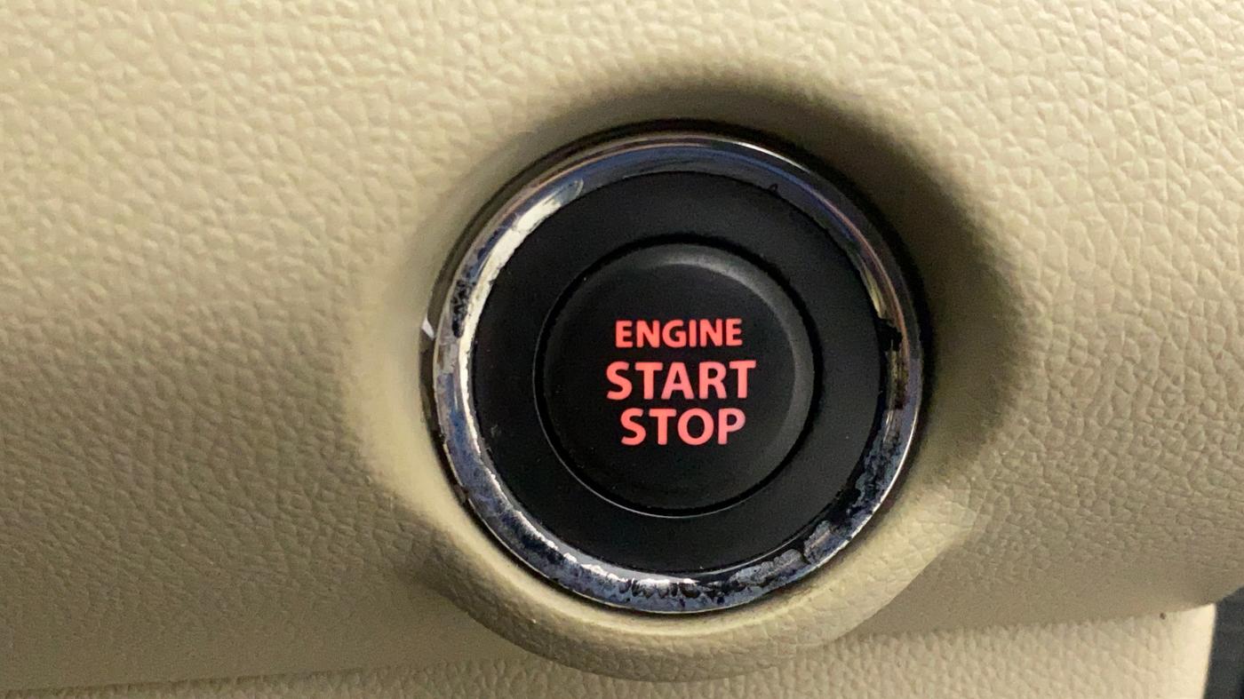 2018 Maruti Dzire ZXI, Petrol, Manual, 1,06,701 km, Keyless Start/ Stop Button