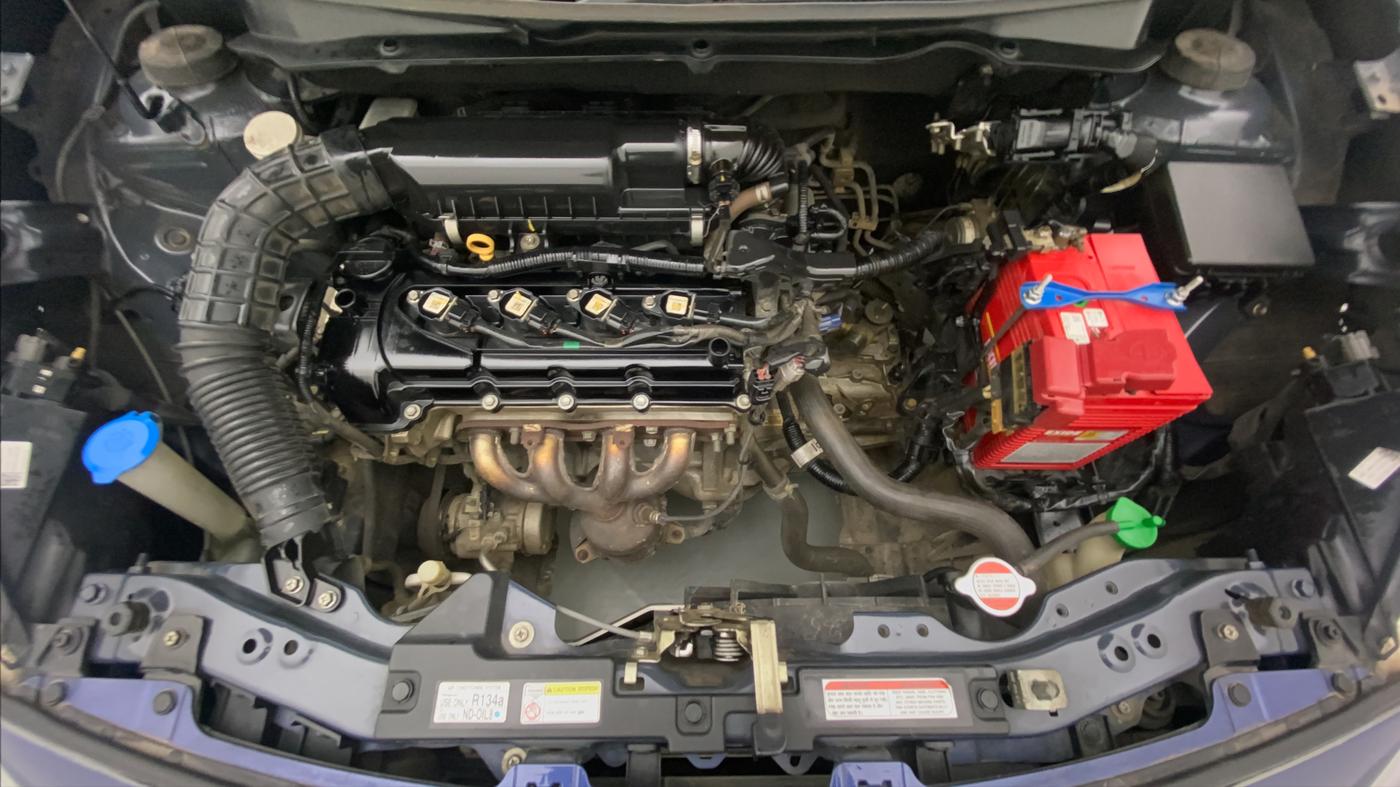 2018 Maruti Dzire ZXI, Petrol, Manual, 1,06,701 km, Open Bonet
