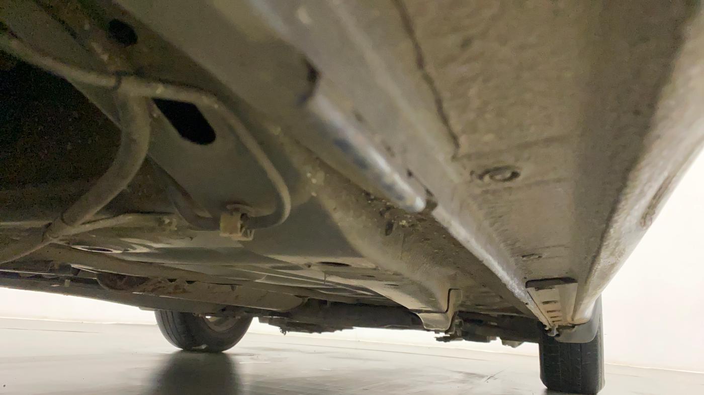 2018 Maruti Dzire ZXI, Petrol, Manual, 1,06,701 km, Right Side Underbody
