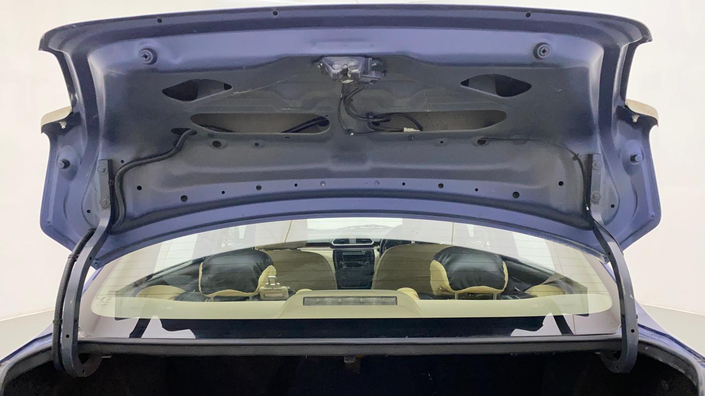 2018 Maruti Dzire ZXI, Petrol, Manual, 1,06,701 km, Boot Door Open