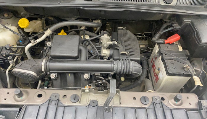2022 Renault TRIBER RXZ DUAL TONE, Petrol, Manual, 23,295 km, Open Bonet