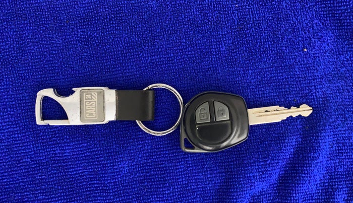 2018 Maruti Alto K10 VXI (O), Petrol, Manual, 35,329 km, Key Close Up