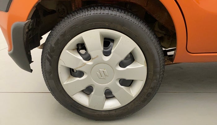 2018 Maruti Alto K10 VXI (O), Petrol, Manual, 35,329 km, Right Rear Wheel
