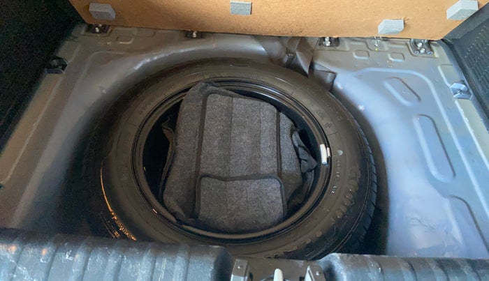 2022 KIA SONET HTX 1.0 IMT, Petrol, Manual, 74,033 km, Spare Tyre