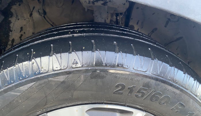 2022 KIA SONET HTX 1.0 IMT, Petrol, Manual, 74,033 km, Right Front Tyre Tread