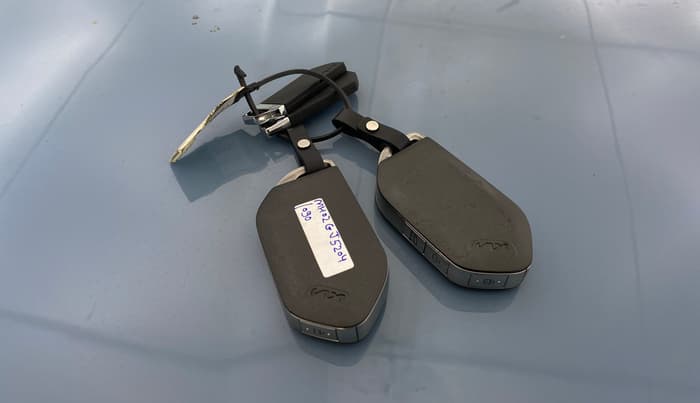 2025 KIA SYROS  HTX 1.0 Turbo 6MT, Petrol, Manual, 2,418 km, Key Close Up