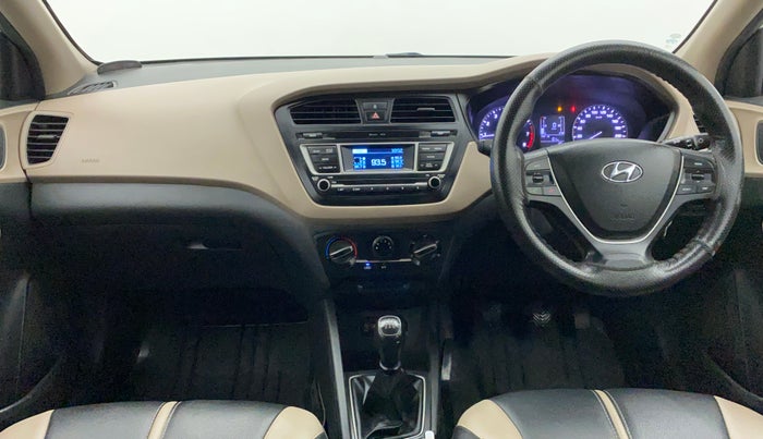 2016 Hyundai Elite i20 MAGNA 1.2, CNG, Manual, 1,21,279 km, Dashboard