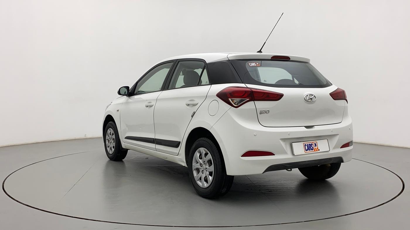 2016 Hyundai Elite i20 MAGNA 1.2, CNG, Manual, 1,21,279 km, Left Back Diagonal