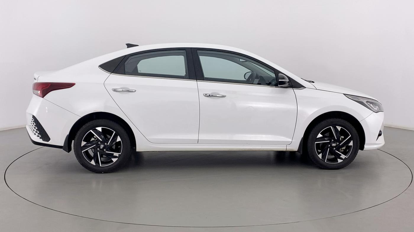 2022 Hyundai Verna SX (O)1.0 TURBO DCT, Petrol, Automatic, 11,885 km, Right Side View
